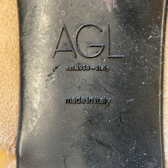 AGL Italian Mules Suede / Gold Studs - Picture 7 of 12